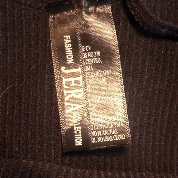 Women Black and Silver stretch top - Picture 4 of 4